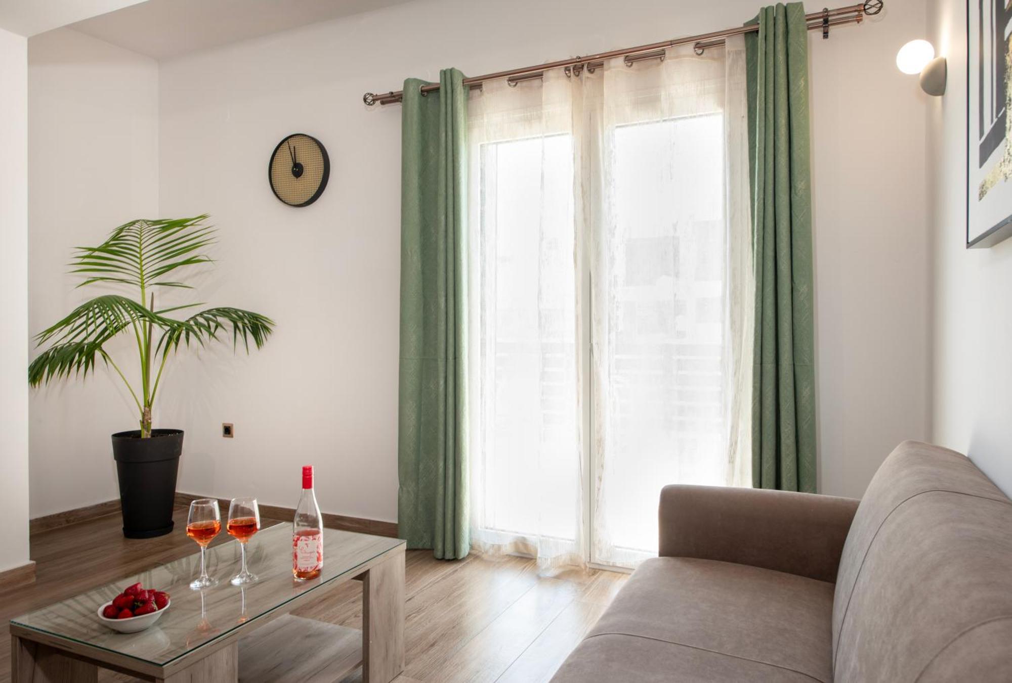 Apartament 7Thheaven Luxury Aprts Chania  Zewnętrze zdjęcie