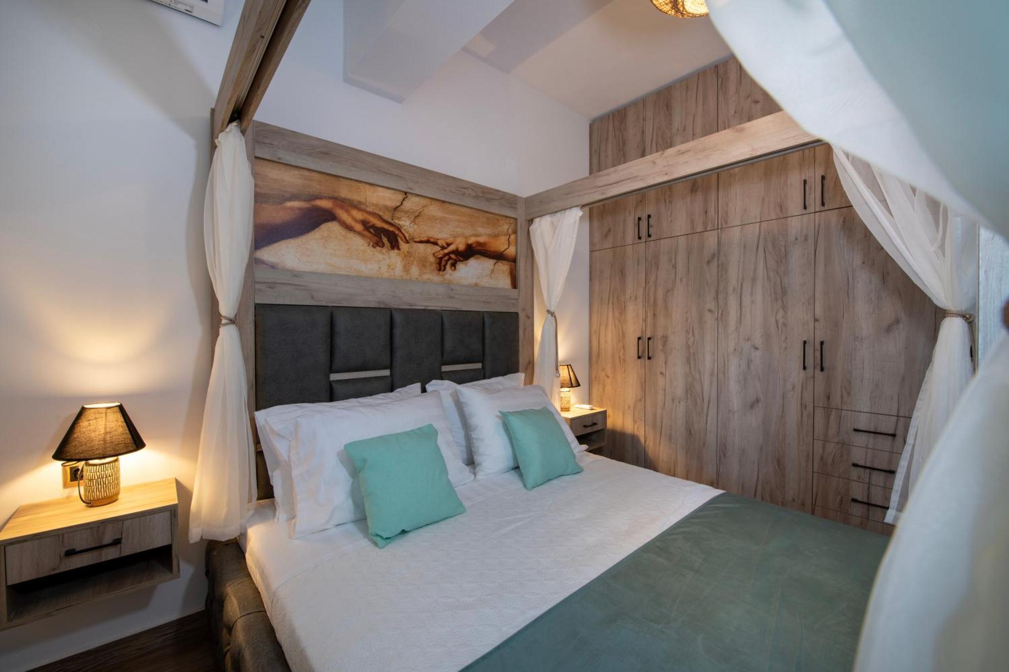 Apartament 7Thheaven Luxury Aprts Chania  Zewnętrze zdjęcie