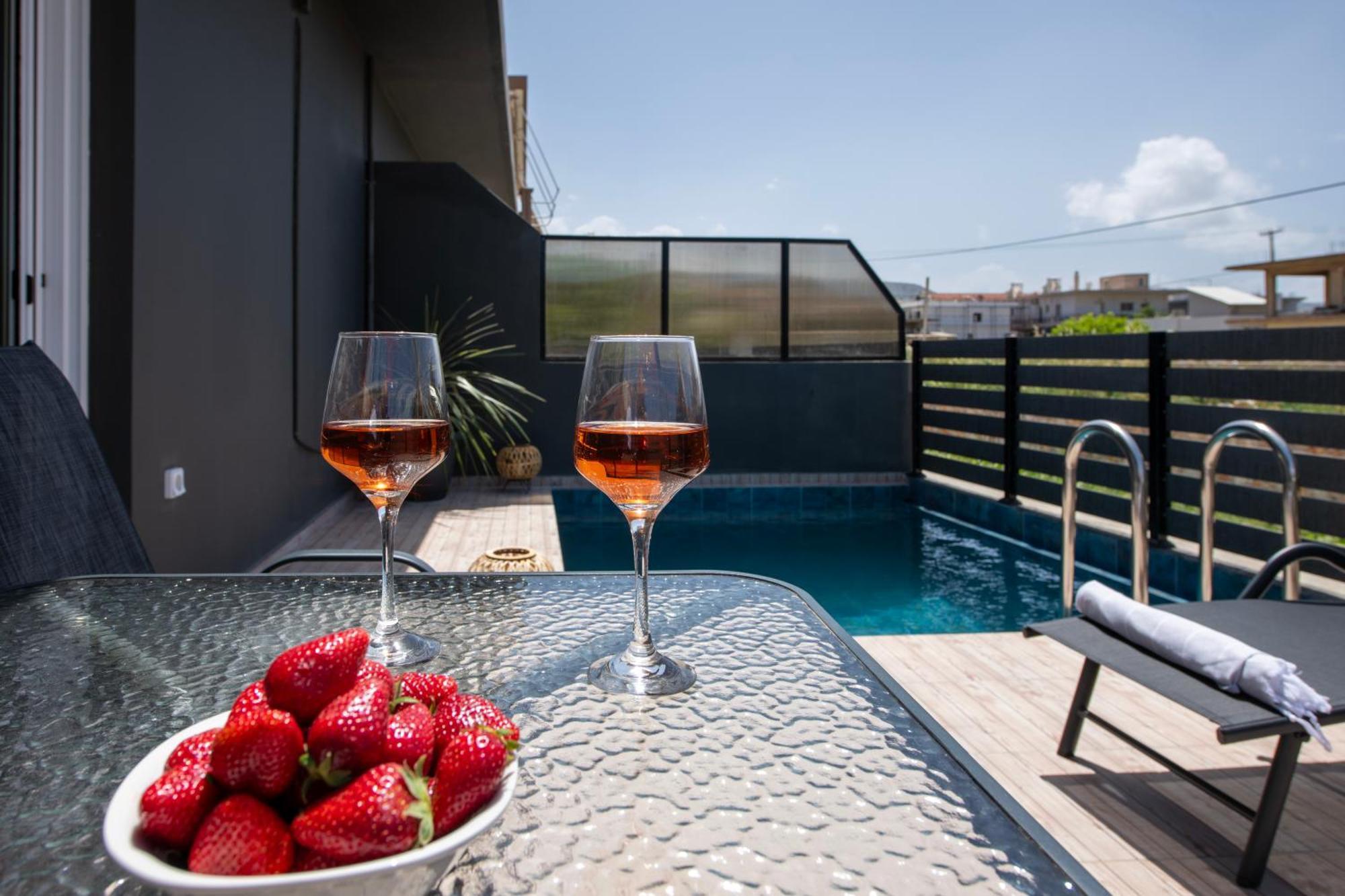 Apartament 7Thheaven Luxury Aprts Chania  Zewnętrze zdjęcie